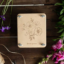 Load image into Gallery viewer, Flower Press &#39;Posy&#39; Mini
