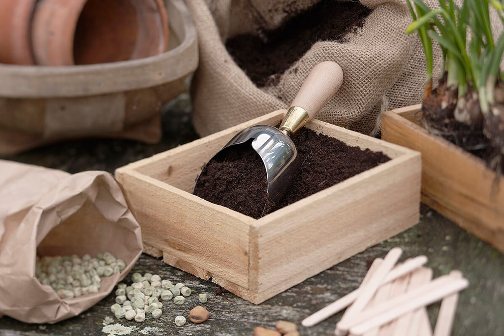 Burgon & Ball x Sophie Conran Compost Scoop