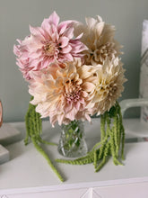 Load image into Gallery viewer, Dahlia Cafe Au Lait
