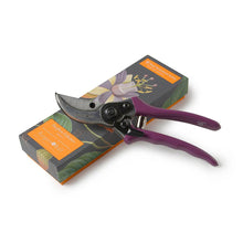 Load image into Gallery viewer, Burgon &amp; Ball Passiflora Secateurs
