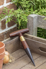 Load image into Gallery viewer, Burgon &amp; Ball National Trust Dibber

